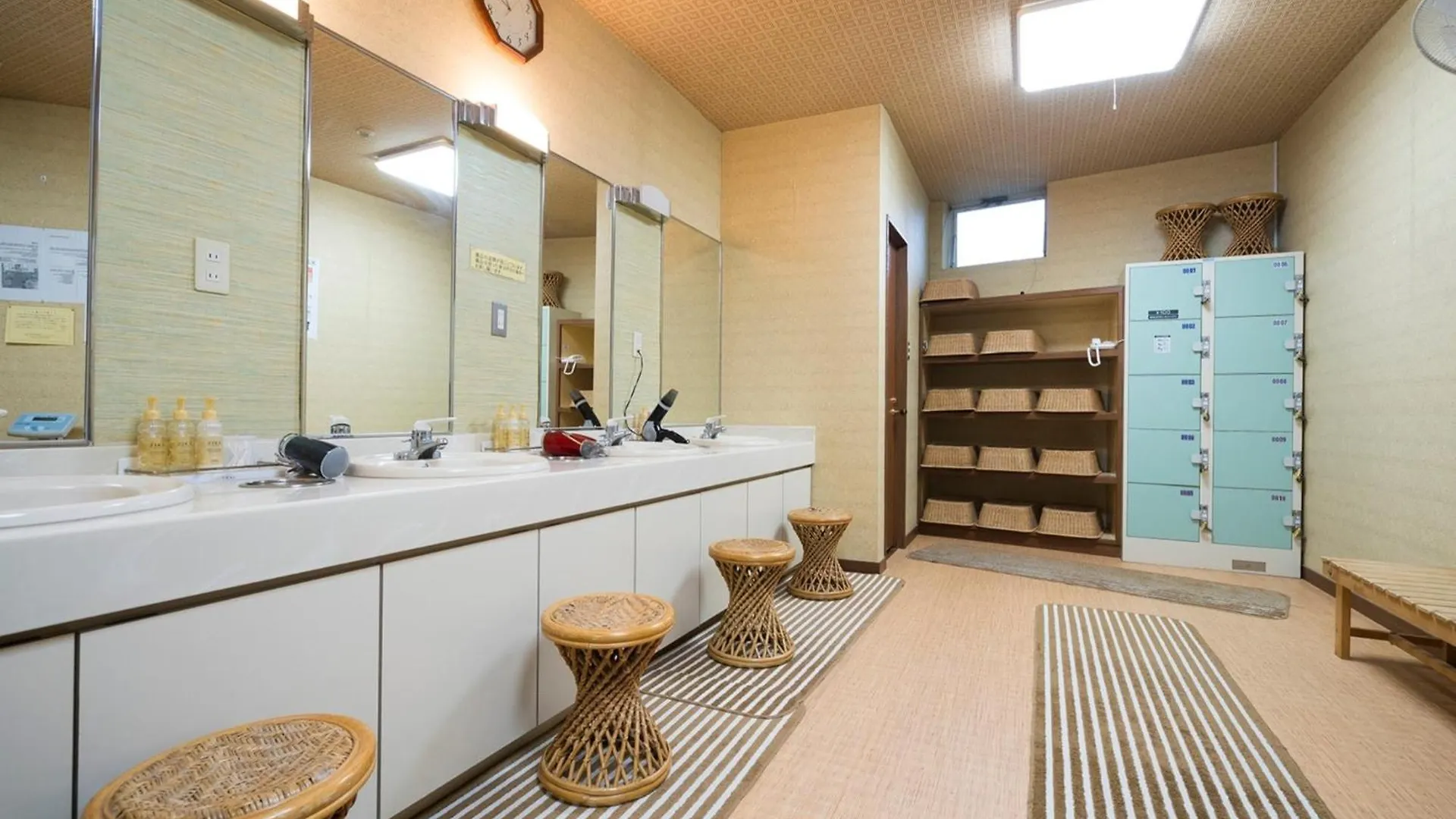 Minami Fukuoka Green Hotel - Vacation Stay 42017V 0*, פוקואוקה